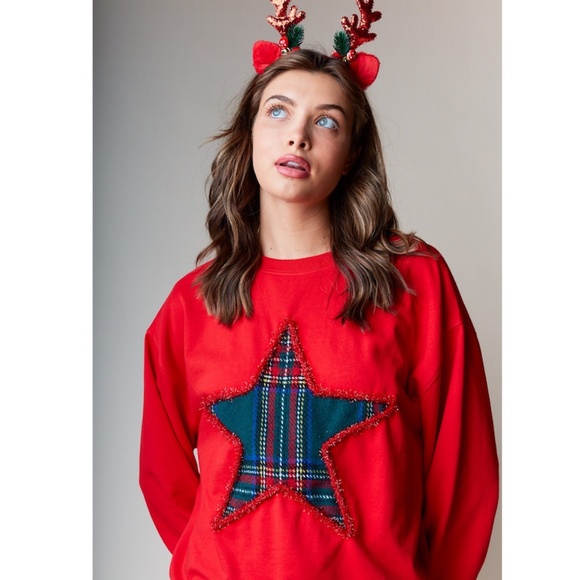 "The Aniesa" Plaid Star Applique Holiday Sweatshirt - Picture 1 of 3